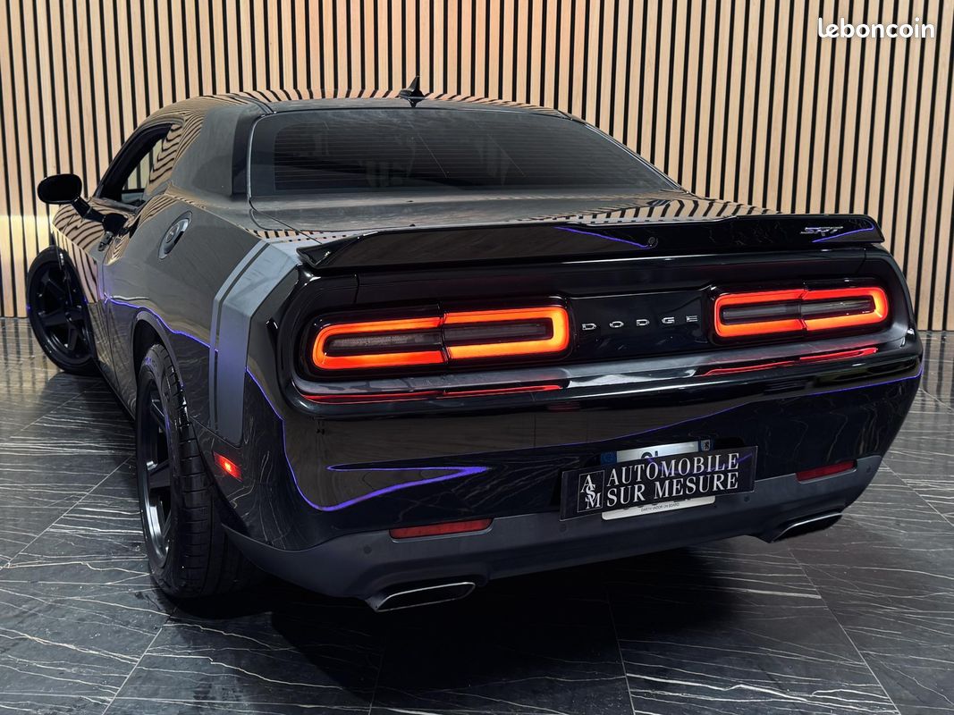 Dodge challenger 6.4l 485 srt scatpack hornet shaker immat fr sort de résvision etat neuf (image 22)