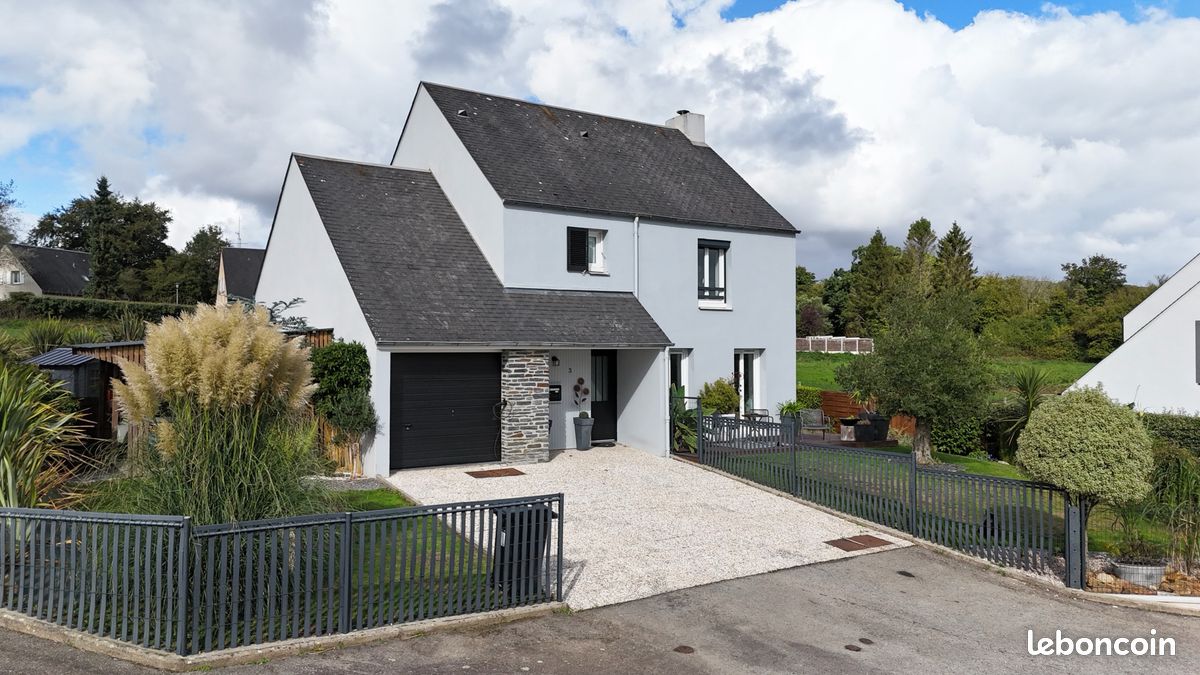 Maison 4 pièces 108 m² · à Bricquebec-en-Cotentin · 108 m² · 261 250 €
