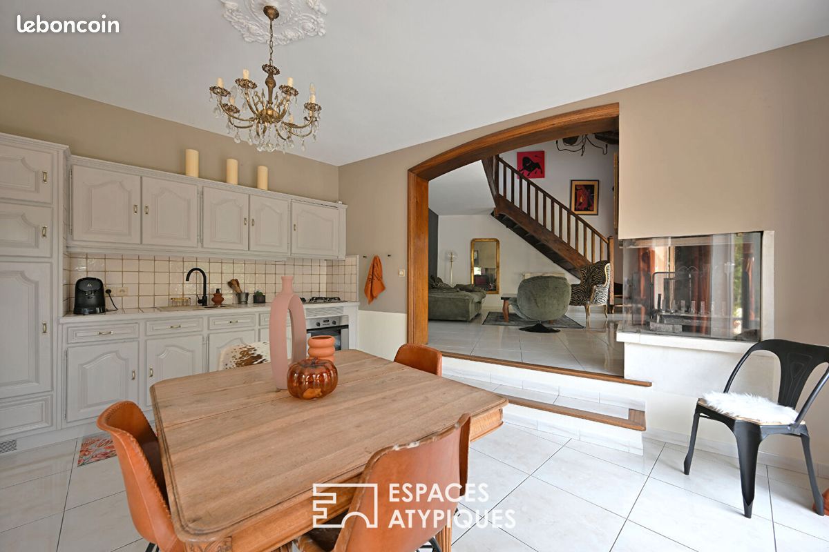 Maison 6 pièces 164 m² · à Uzès · 164 m² · 530 000 €