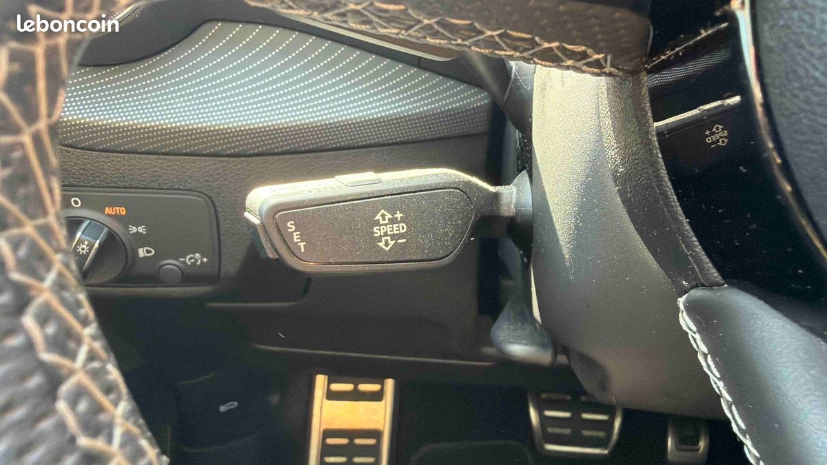 AUDI Q2 35 TFSI 150 S tronic 7 S line (image 29)