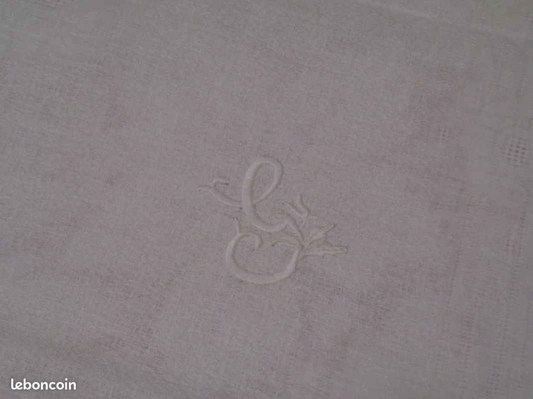 Nappe ancienne (image 1)