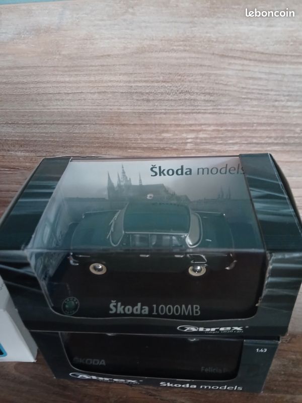 Miniature Abrex 1/43 - Skoda 120 L Grise, Collection Voiture Tchèque