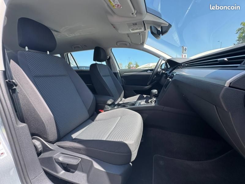 Volkswagen Passat SW 2.0 TDI EVO 150ch DSG7 (image 24)