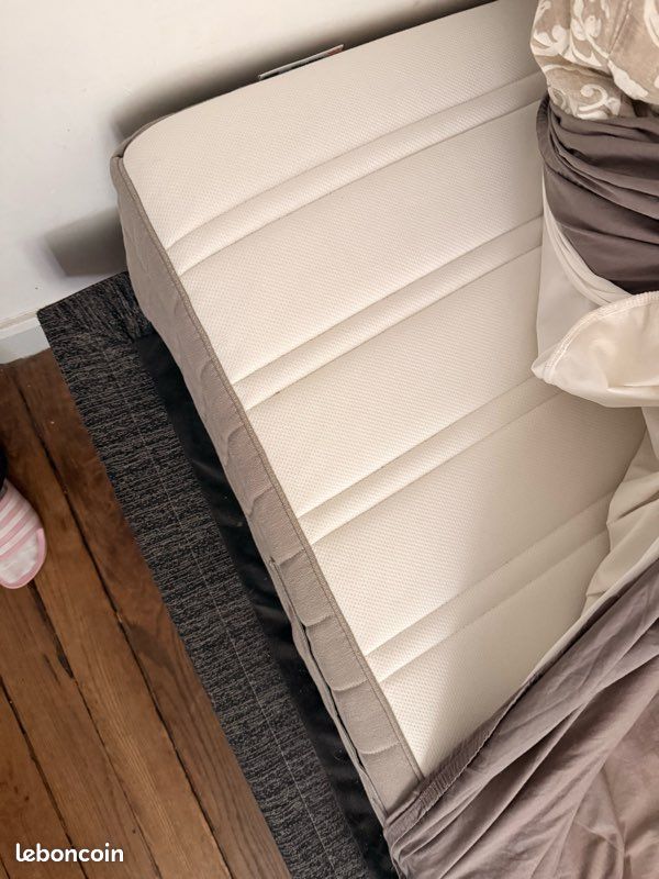 Lit et matelas (image 2)
