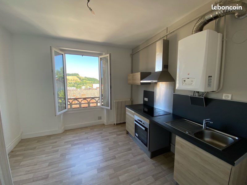 Appartement 3 pièces 66 m² · à Aurillac · 66 m² · 565 €/mois