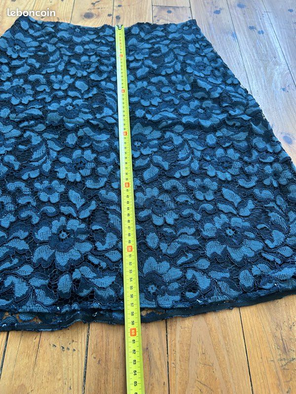 Jupe Zara En Dentelle Bleu Canard - Taille L - Style évasé - Occasion Bon état