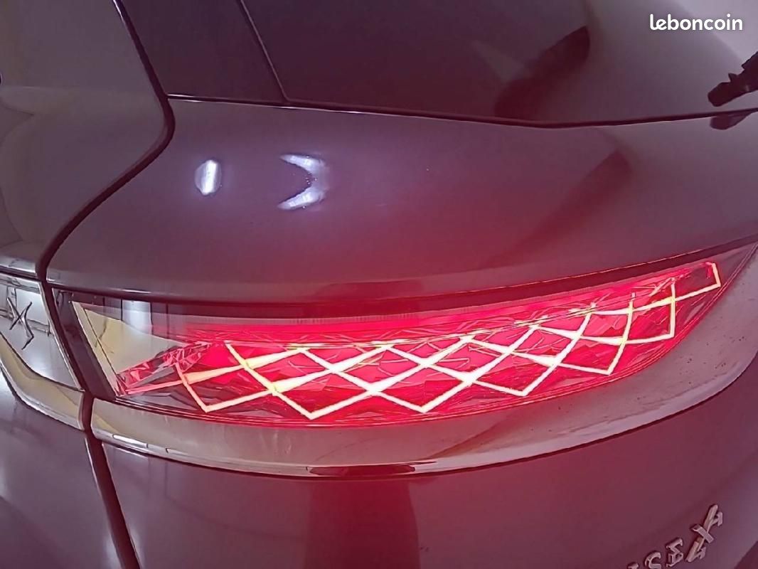 DS 7 Crossback Hybride E-Tense 300 EAT8 4x4 - Rivoli (image 17)