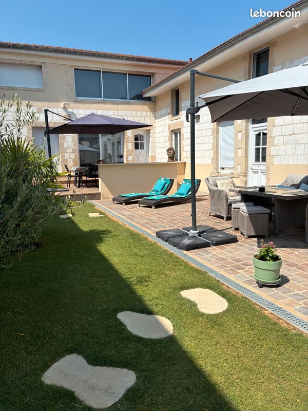 Maison 4 pièces 240 m² · à La Veuve · 240 m² · 340 000 €