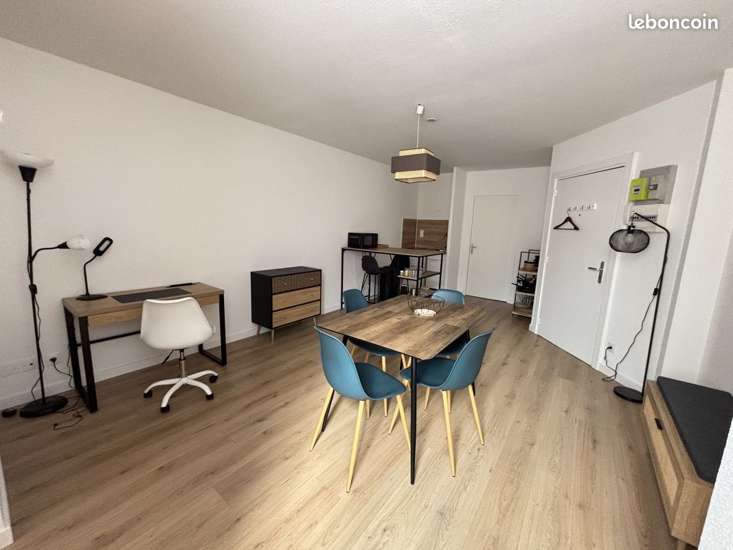 Appartement 2 pièces 32 m² · à Belfort · 32 m² · 450 €/mois