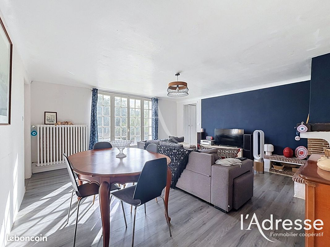Maison 3 pièces 90 m² · à Saint-Avertin · 90 m² · 180 000 €