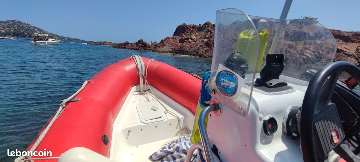 Bombard Explorer 470 semirigide Mercury 50 CV 2 temps Nautisme