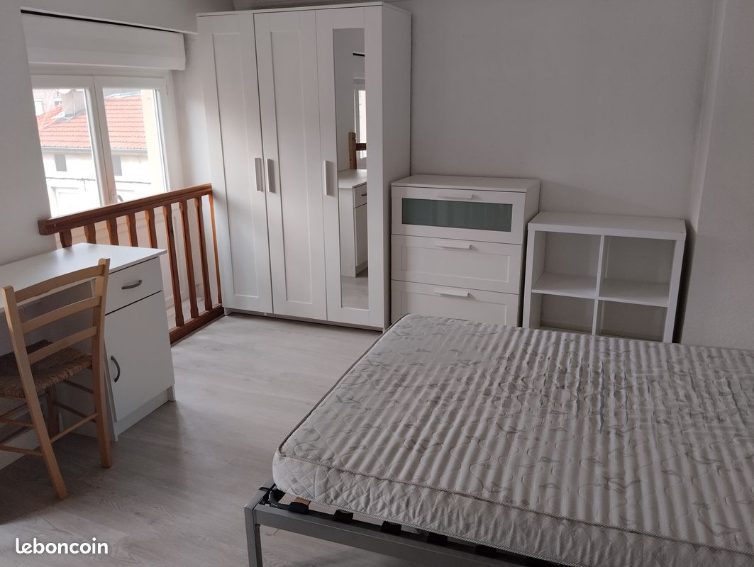 Appartement 2 pièces 30 m² · à Saint-Étienne · 30 m² · 390 €