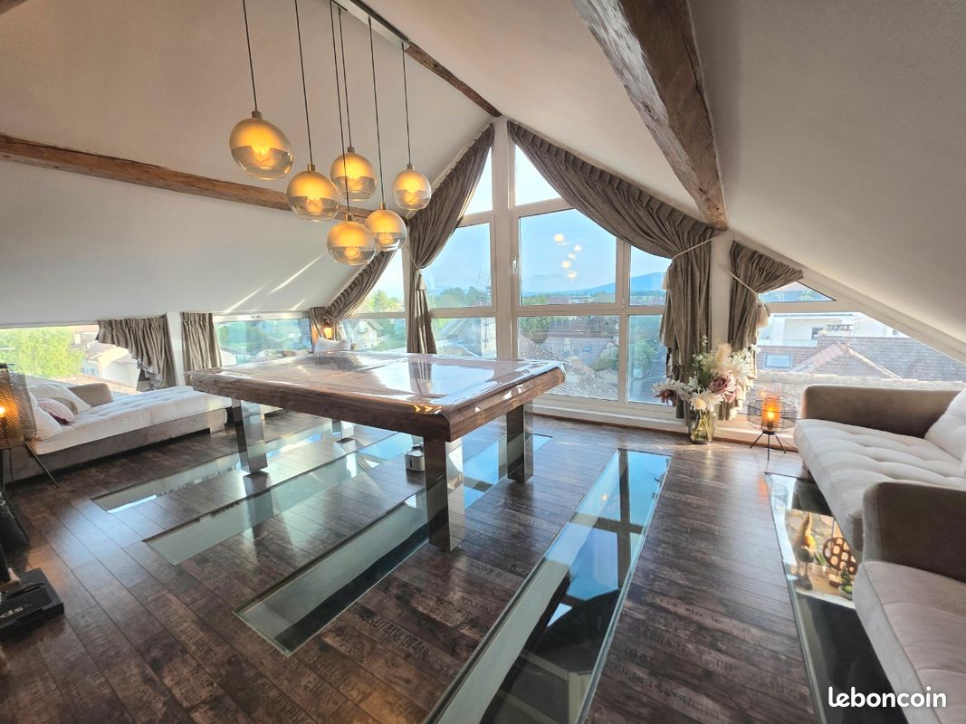 Appartement 6 pièces 165 m² · à Veigy-Foncenex · 165 m² · 595 000 €