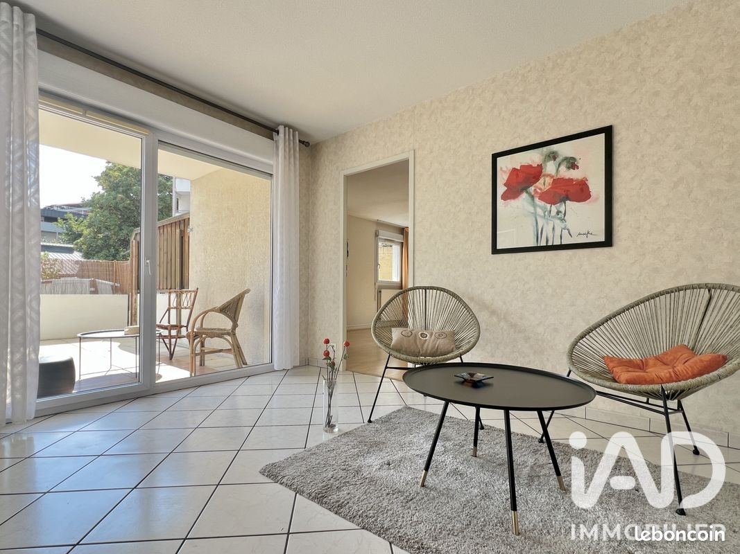 Appartement 6 pièces 61 m² · à Chambéry · 61 m² · 185 000 €