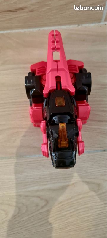 Robot transformers voiture dinosaure (image 3)