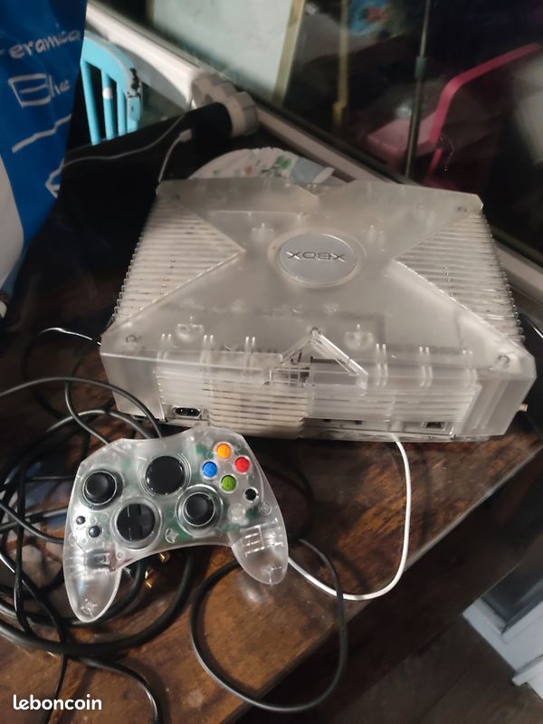Xbox Première Génération Cristal – Avec Manette – Sans Boîte