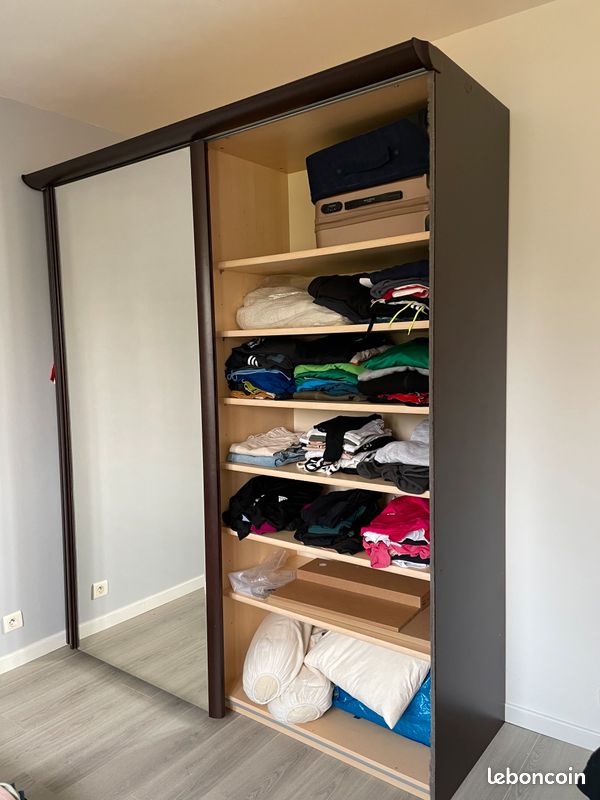 Armoire en bois (image 2)
