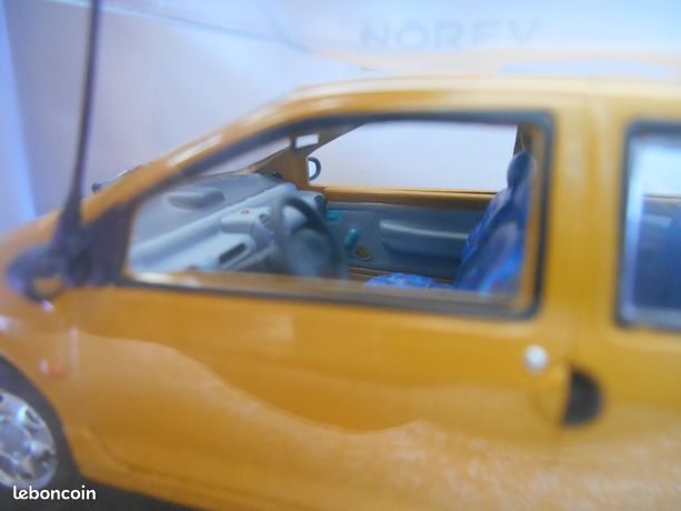 RENAULT 5 - R5 TURBO bleu 1/18 1981 EUR 60,14 - FR