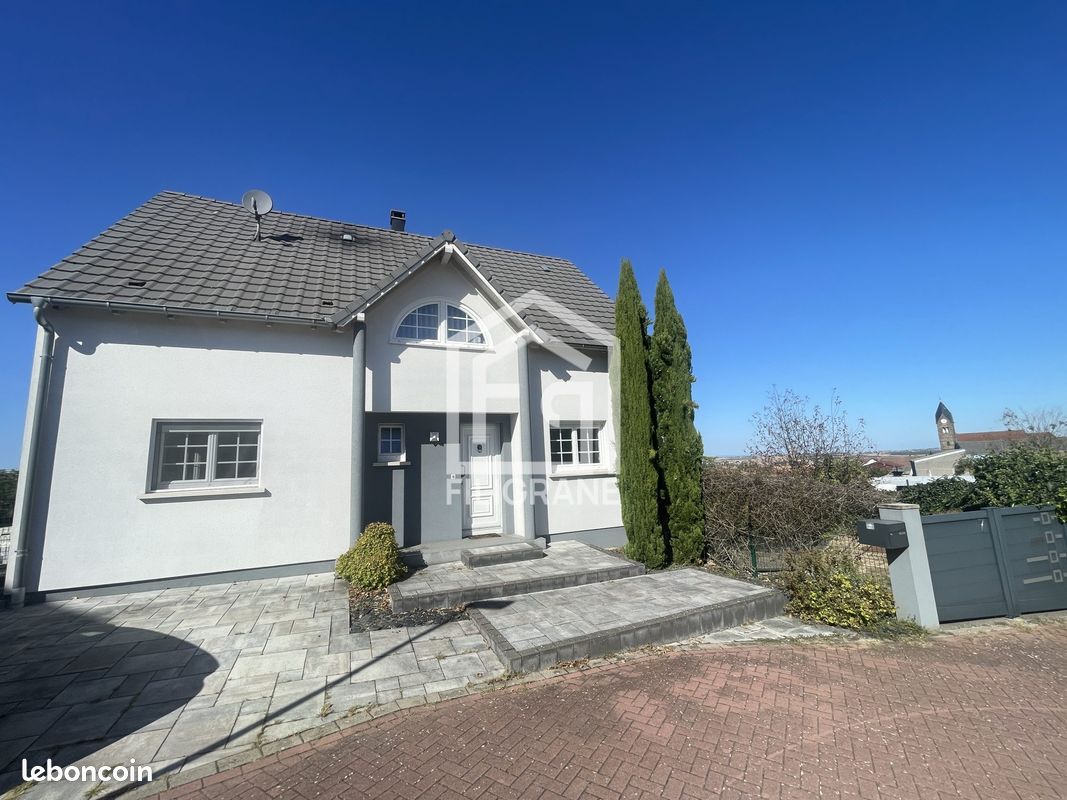 Maison 6 pièces 133 m² · à Mutzenhouse · 133 m² · 472 500 €