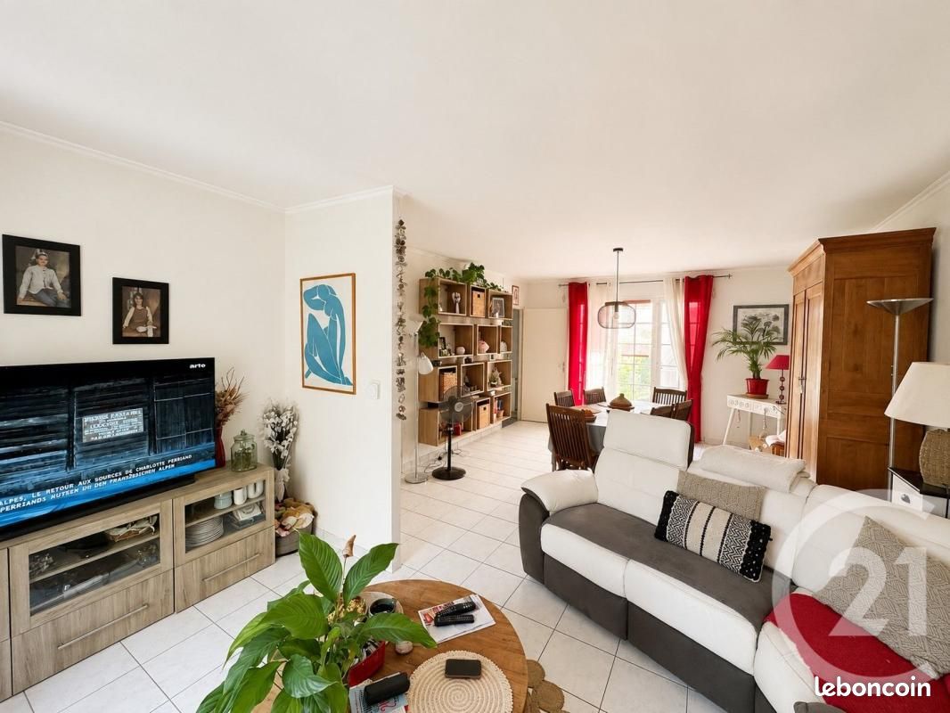 Maison 6 pièces 142 m² · à Lescure-d'Albigeois · 142 m² · 260 000 €