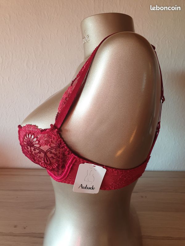 Soutien-gorge armatures corbeille rouge AUBADE Art Of Ink 90B