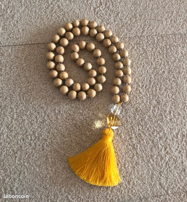 Collier Sautoir Chapelet - Perles Noires Acrylique - Pendentif Croix - Longueur 46-50 Cm - Neuf Avec étiquettes