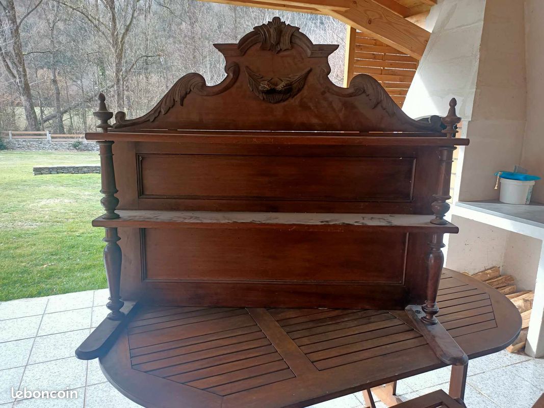 Haut de buffet ancien (image 1)