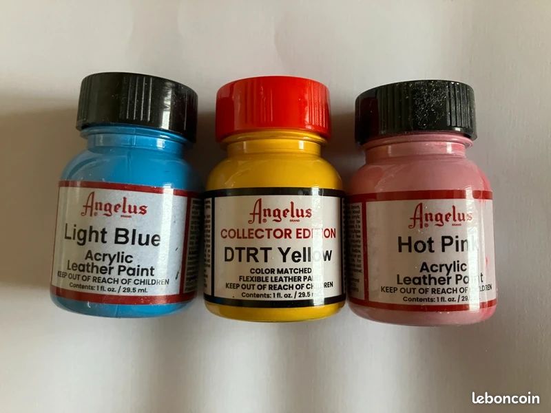 3 pots de peintures acrylique angelus + 5 pinceaux neufs (image 2)