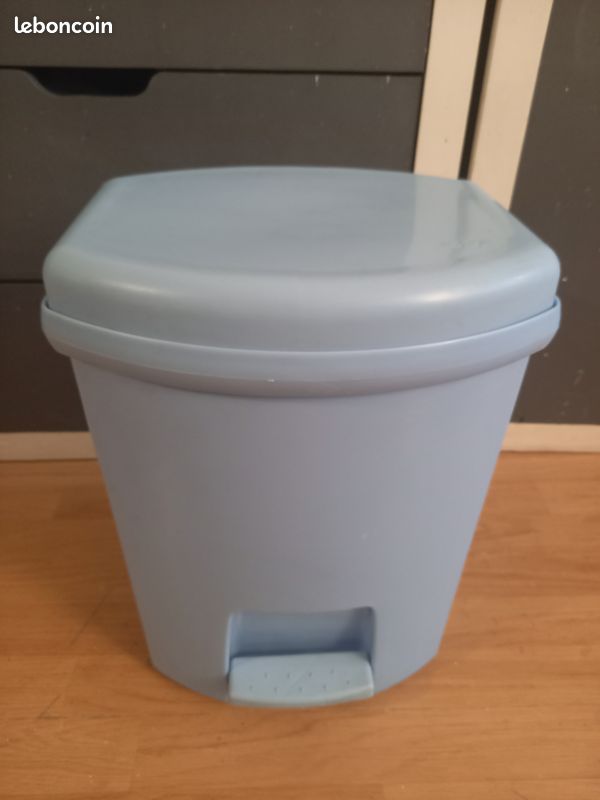 Poubelle à pied – EDA - bleu (image 1)