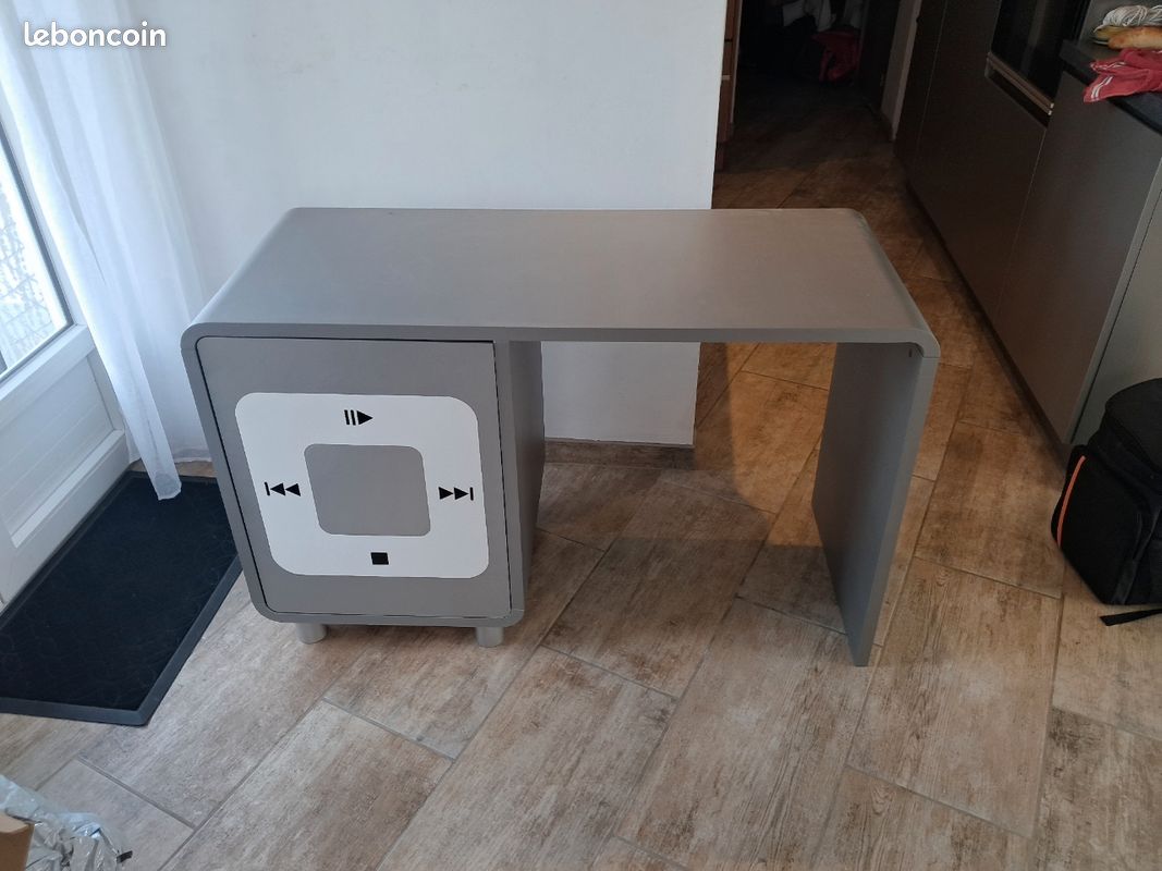 Bureau enfant (image 1)
