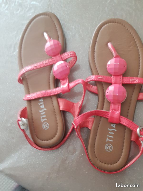 Chaussures pieds nus plat neuf pointure 38 (image 2)