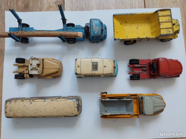 ANCIEN CAMION MINIATURE avec benne grise SIMCA Cargo DINKY TOYS vintage