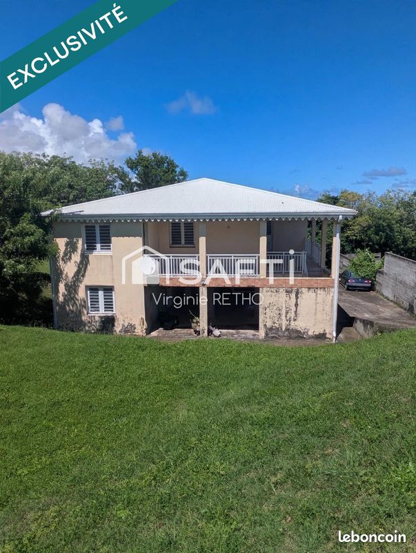 Maison 6 pièces 150 m² · au Marigot · 150 m² · 369 000 €