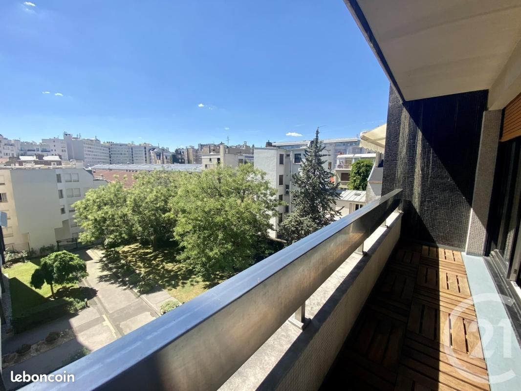 Appartement 2 pièces 72 m² · à Paris · 72 m² · 1 930 €