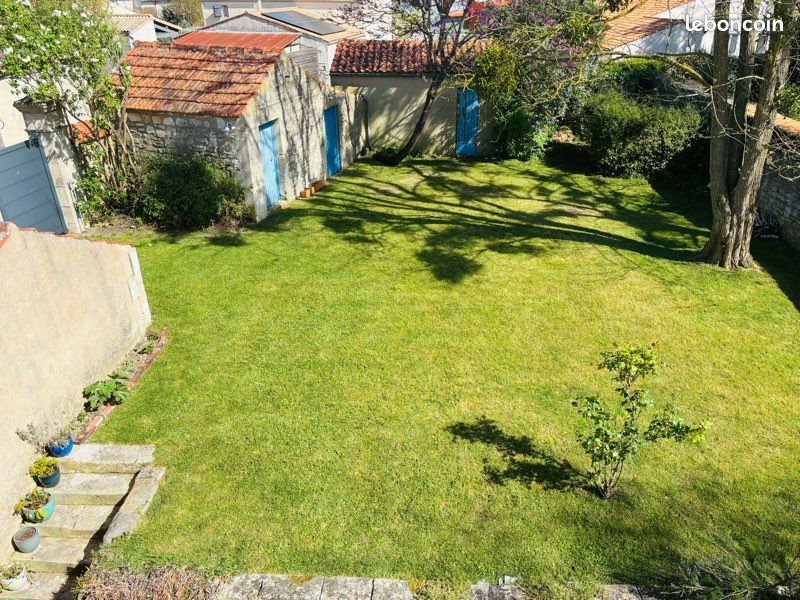 Maison 7 pièces 160 m² · à Saint-Agnant · 160 m² · 385 000 €