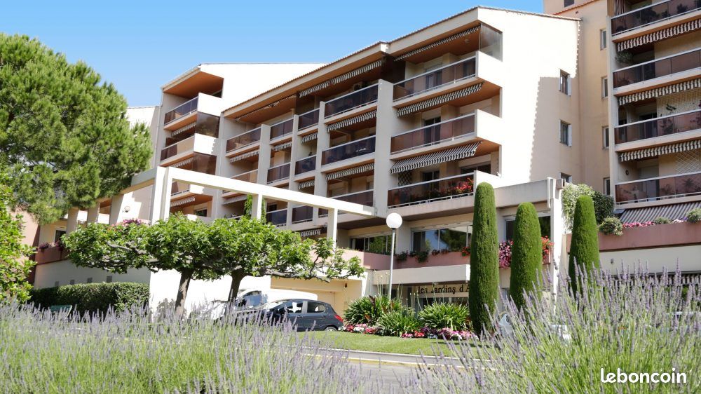 Appartement 2 pièces 41 m² · à Grasse · 41 m² · 137 360 €