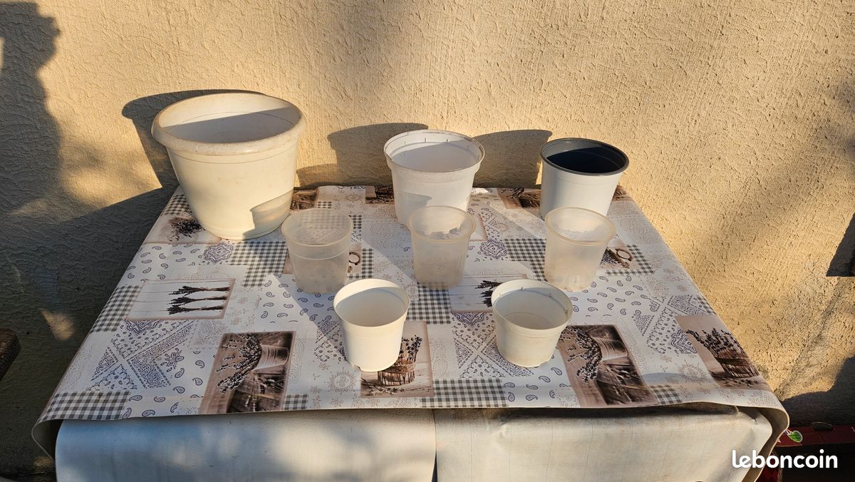8 pots et bacs blancs et transparents, Neufs …lot29 (image 5)