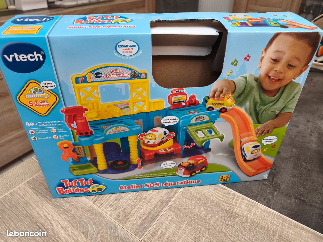 VTech - Tut Tut Bolides, Mon Premier Circuit Télécommandé avec Voiture RC Simon Super Champion