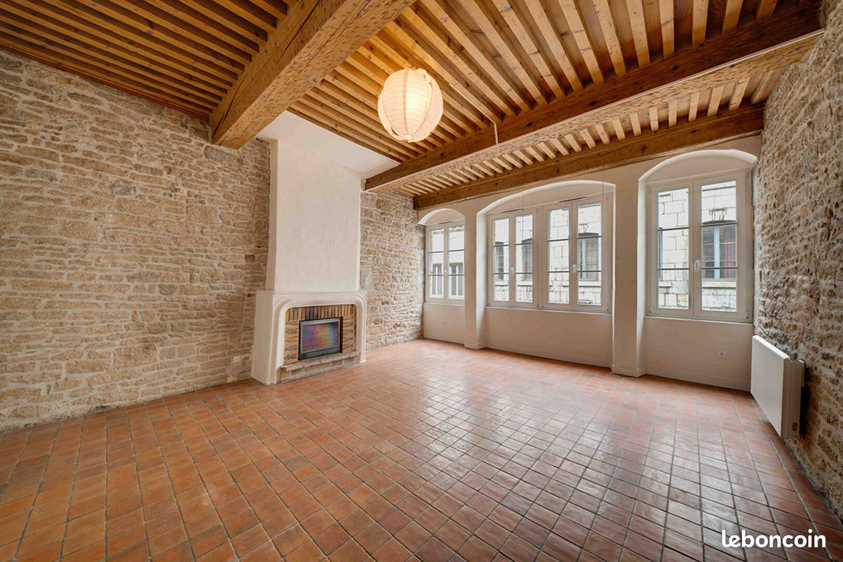 Appartement 2 pièces 56 m² · à Besançon · 56,5 m² · 140 000 €