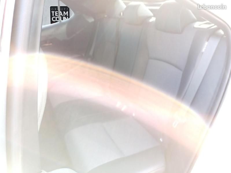 Toyota C-HR 1.8 Hybride 140ch Design MY25 (image 13)
