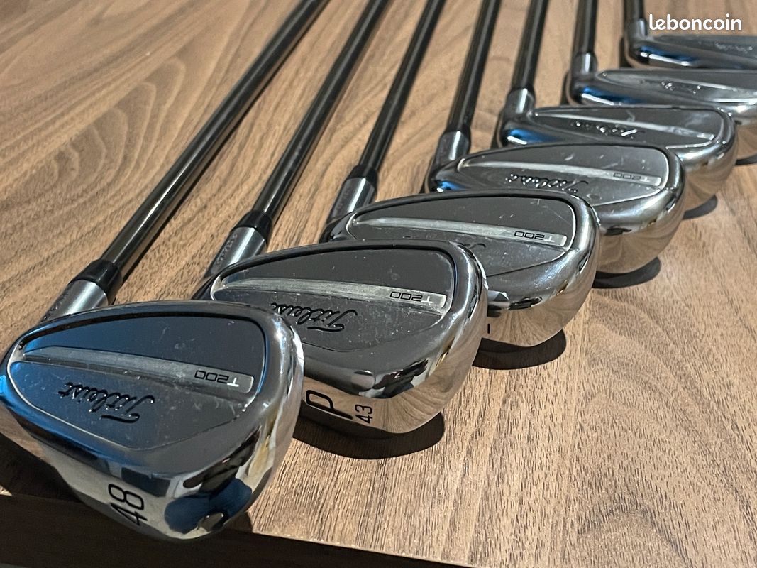 Fer 7 Titleist T200 2023 - Manche Acier Stiff - Gaucher - Très Bon état