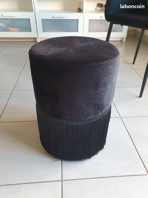 Pouf (image 1)
