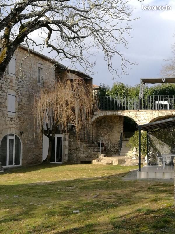 Appartement 3 pièces 77 m² · à Berrias-et-Casteljau · 77 m² · 750 €/mois
