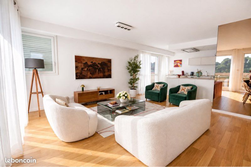 Appartement 4 pièces 90 m² · à Aix-en-Provence · 90 m² · 1 950 €/mois