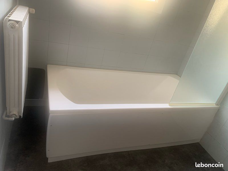 Baignoire et son pare douche (image 1)