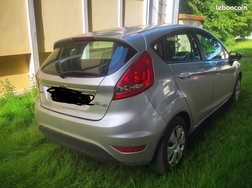 Ford fiesta 1600 tdci 95 an 2011 pack clim 155000 km (image 2)