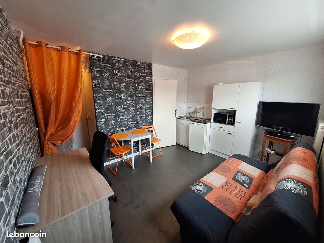 Appartement 1 pièce 16 m² · à Arras · 16 m² · 360 €