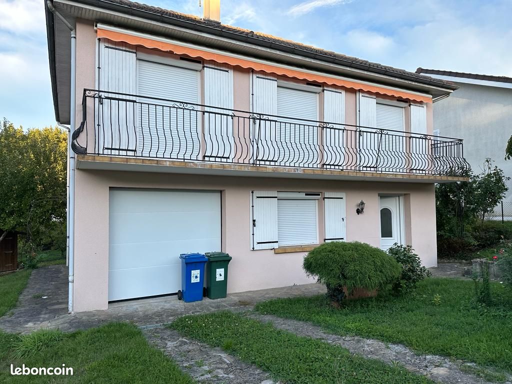 Maison 5 pièces 117 m² · à Limoges · 117 m² · 1 090 €