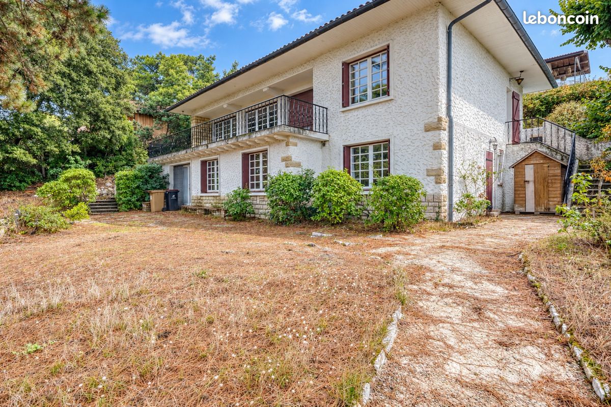 Maison 9 pièces 223 m² · à La Teste-de-Buch · 223 m² · 1 650 000 €