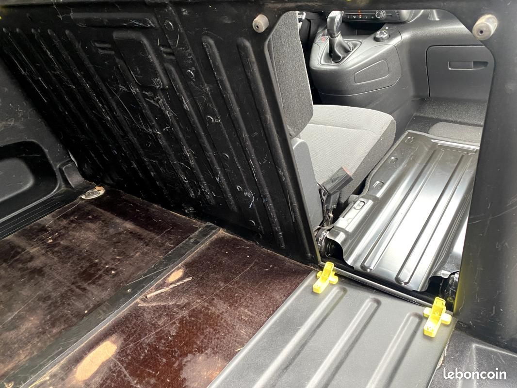 Citroën Berlingo VAN M 1000kg 1.6BlueHDi 100cv S&S Club + GIRAFON (image 16)